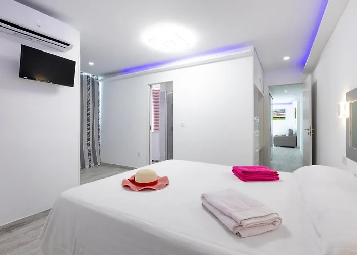 3d. Brand New Flat In Playa Americas 아파트 *