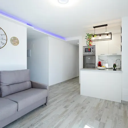 3d. Brand New Flat In Playa Americas Apartment