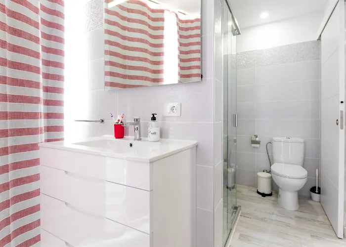3d. Brand New Flat In Playa Americas
