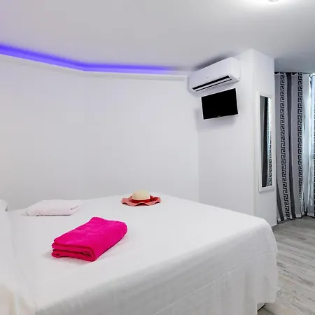 3d. Brand New Flat In Playa Americas Appartamento