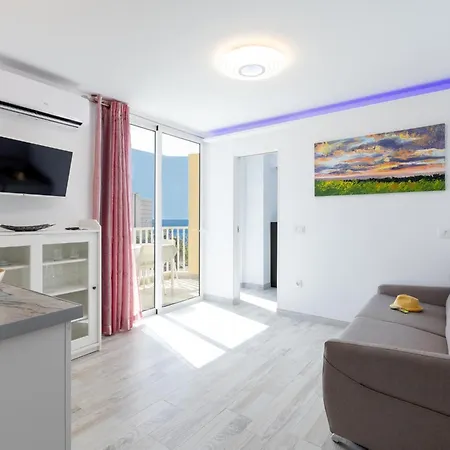 3d. Brand New Flat In Playa Americas Appartamento